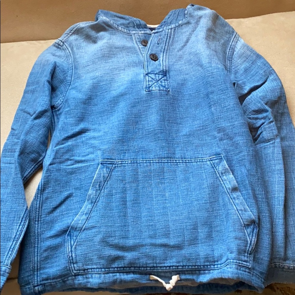 American Eagle sweatshirt